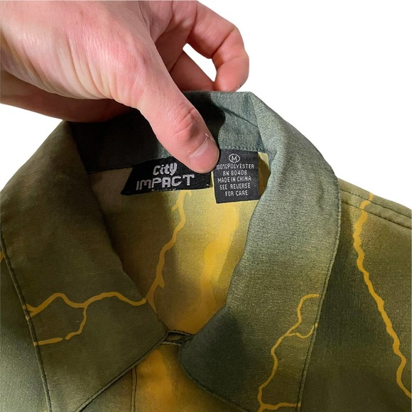 City Impact Mens Vintage Button Up Dragon Lightning Shirt‎ Size Medium - Picture 6 of 6